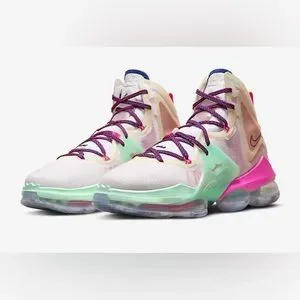Nike | Shoes | Nike Lebron Xix 9 Valentines Day Love Letter  display picture 1